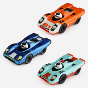 Playforever PF-Zemonsta